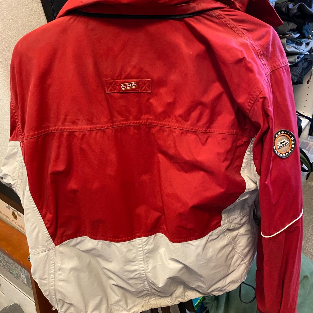 686 snowboarding jacket - Picture 5 of 5